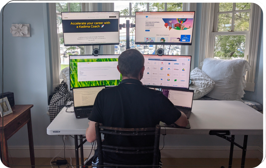 How to balance a side hustle with your day job