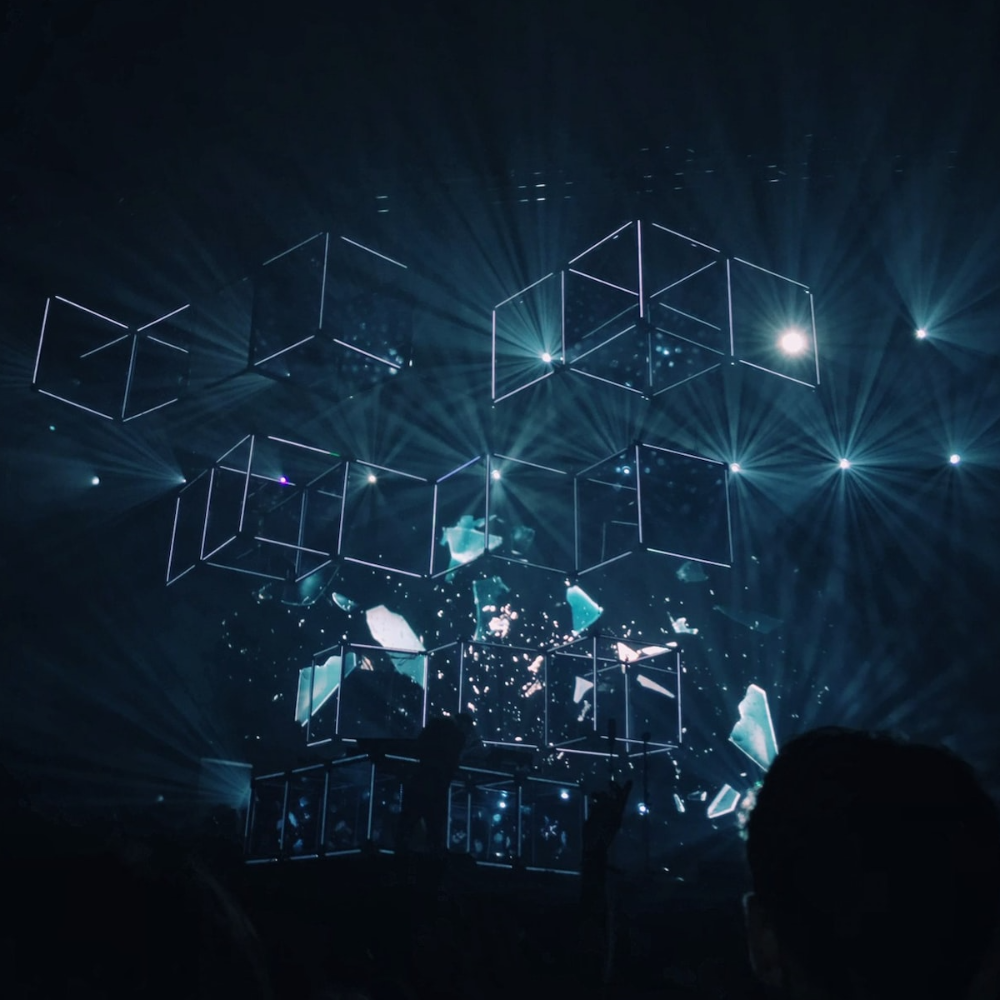 Digital 'company' advisor & mentor